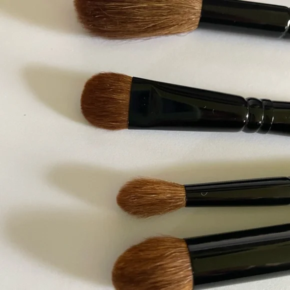 Wayne Goss Assorted Brush Set - Black Handles - Picture 3 of 10